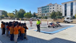 Burdur’da 308 öğrenciye trafik eğitimi verildi