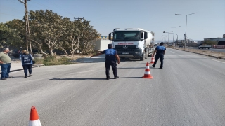 Hatay’da zabıta ekipleri hafriyat kamyonlarını denetledi