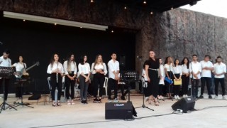 Gençlik Korosu Müzik ekibi coşkulu saatler yaşattı