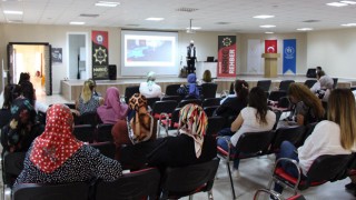 Osmaniye’de anne ve anne adaylarına eğitim