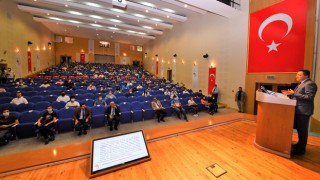Rektörden “Bilim ve Üniversite” Başlıklı Açılış Dersi