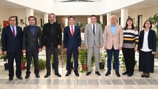 Okü’de Dekanlık devir teslim töreni yapıldı