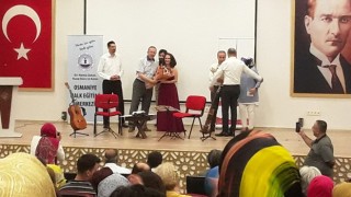 İki gitar Klasik Müzik konseri duygulu anlar yaşattı