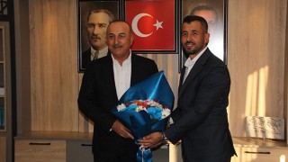 AK Parti Antalya Milletvekili Çavuşoğlu, Serik’te ziyaretlerde bulundu