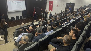 Adana’da ”Güneş Enerjisi ve Enerji Depolama” semineri yapıldı