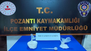 Adana’da sentetik uyuşturucu ele geçirilen araçtaki 2 şüpheli tutuklandı