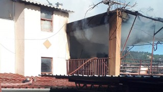 Alanya’da müstakil evde çıkan yangın hasara neden oldu