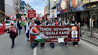 Isparta’da hekimler ve sağlık çalışanları Filistin için sessiz yürüyüş düzenledi