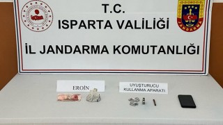 Isparta’da uyuşturucu operasyonunda yakalanan zanlı tutuklandı