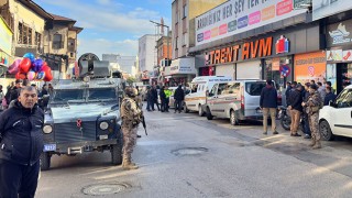 Osmaniye’de hacze giden polis memuru bacağından vuruldu