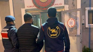 Adana’da 14 yıl hapis cezasıyla aranan firari hükümlü yakalandı