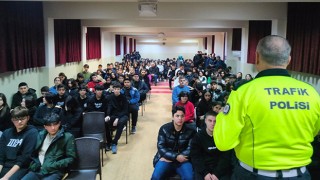 Antalya’da ”güvenli okullar” projesi kapsamında seminer düzenlendi