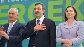 Cumhurbaşkanı Yardımcısı Yılmaz, AK Parti Yüreğir Seçim Koordinasyon Merkezi açılışında konuştu: