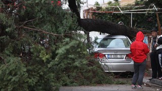 Mersin’de sağanak ve dolu etkili oldu