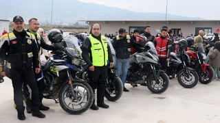 Motosikletliler depremzedeler için Hatay’da buluştu