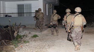 Mersin’de terör örgütü PKK/KCK operasyonunda yakalanan 11 şüpheli adli kontrolle salıverildi