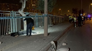 Adana’da kaldırıma çarpan motosikletteki 2 kişi öldü