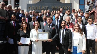 Antalya’da 3 ilçe belediye başkanı mazbatalarını aldı