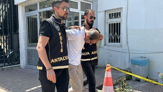Antalya’da trafikte çıkan tartışmada bıçaklanan kişi öldü