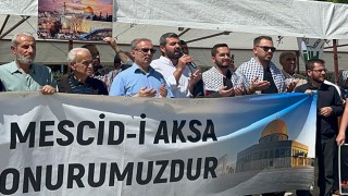 Burdur’da Filistinlilere destek için oturma eylemi yapıldı