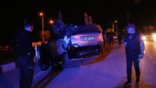Burdur’da iki otomobilin çarpıştığı kazada sürücüler yaralandı