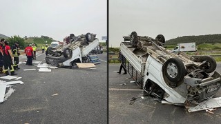 Mersin’de devrilen kamyonetin sürücüsü öldü