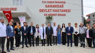 Sağlık Bakanı Koca, Hatay’ın Samandağ ilçesinde ziyaretlerde bulundu