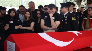 Şehit Jandarma Astsubay Kıdemli Başçavuş Çullu, Adana’da son yolculuğuna uğurlandı