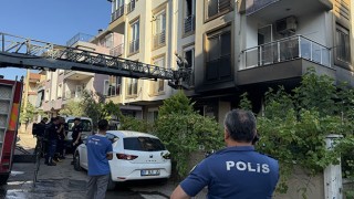 Antalya’da apartman dairesinde çıkan yangın söndürüldü