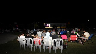 Osmaniye Belediyesi Açık Hava Sinema Günleri'ni Başlattı