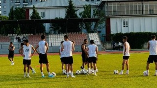 Sarı Yeşilli Takıma Çift Transfer