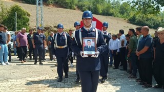 Adana’daki trafik kazasında hayatını kaybeden uzman çavuş son yolculuğuna uğurlandı