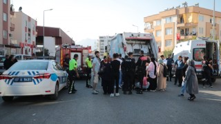 Antalya’da kamyonun çarptığı bisikletli çocuk hayatını kaybetti