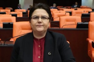 Derya Yanık’tan Normal Doğuma Destek: "Sezaryen Sayısı Düşmeli"