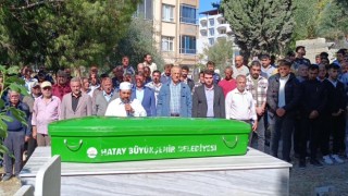 Hatay’da devrilen motosikletteki 1 kişi öldü, 1 kişi yaralandı