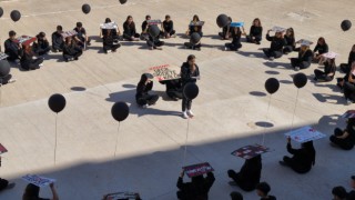 Osmaniyeli Öğrencilerden Kadına Şiddete Karşı Anlamlı Protesto