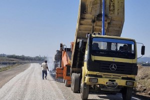 Toprakkale ile Cevdetiye Ulaşımı Kısalıyor: Asfaltlama Çalışmaları Tamamlandı