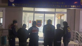 Adana’da römork çaldıkları öne sürülen 2 şüpheli yakalandı