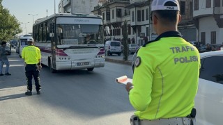 Adana’da sivil ekipler gereksiz korna çalan 35 sürücüye para cezası kesti