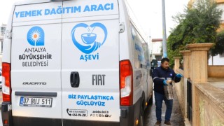 Antalya Büyükşehir Belediyesi’nin aşevi 553 bin porsiyon yemek dağıttı