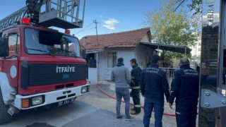 Antalya’da evde çıkan yangın söndürüldü