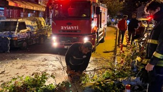 Antalya’da hortum ve kuvvetli sağanak seralara zarar verdi