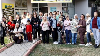 Mersin’de ”İyilik Örüyorum” hareketi 27 yıldır devam ediyor