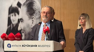 Prof. Dr. Naci Görür’e ”Başöğretmen Atatürk Onur Ödülü” verildi