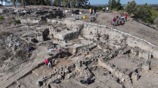 Tatarlı Höyük’te Orta Tunç Çağı’na ait yapı açığa çıkarıldı