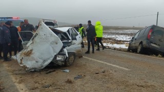 Kahramanmaraş’ta otomobille hafif ticari araç çarpıştı, 1 kişi öldü, 3 kişi yaralandı