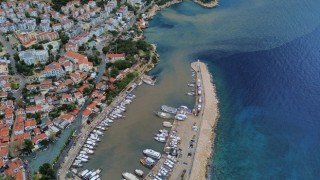 Kaş’ta sağanak sonrası denizin rengi kısmen değişti