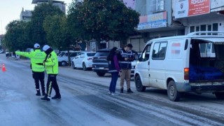 Kozan’da asayiş uygulamalarında yakalanan 6 şüpheli tutuklandı