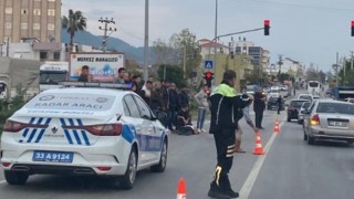 Mersin’de elektrikli bisikletten düşen sürücü ağır yaralandı