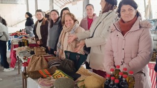 Samandağ’da kadın üretici pazarı açıldı